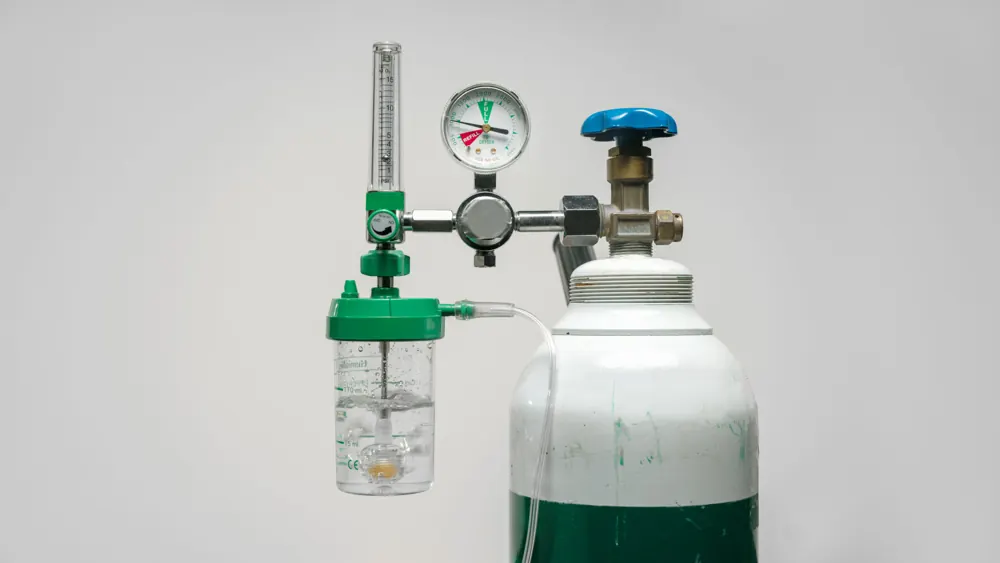 Oxygen Cylinders’ Regulators